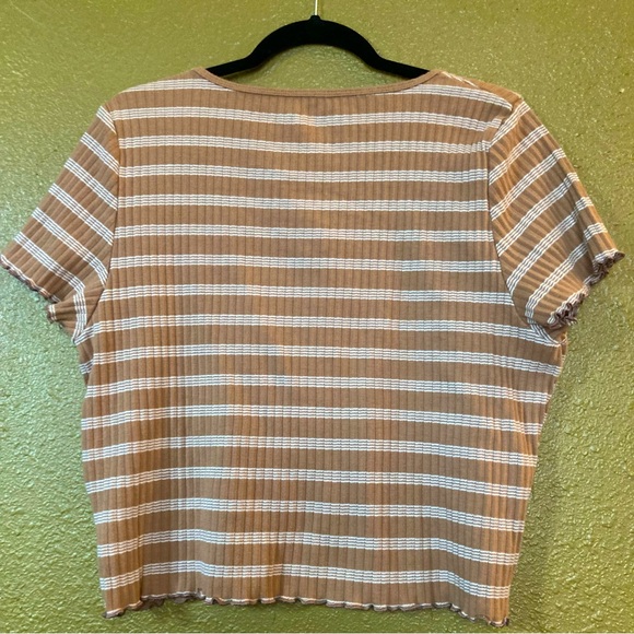 Women’s American Eagle Brown Striped Button Shirt - Picture 4 of 6